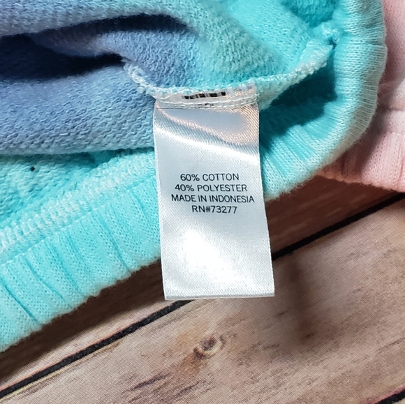 SO Dye Effect Sweatshirt - Picture 10 of 11